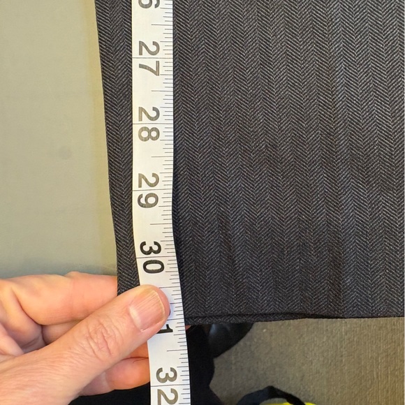 NWT Reitmans Gray pin stripe Straight Leg mid-rise work Pants women's size S - Picture 10 of 12